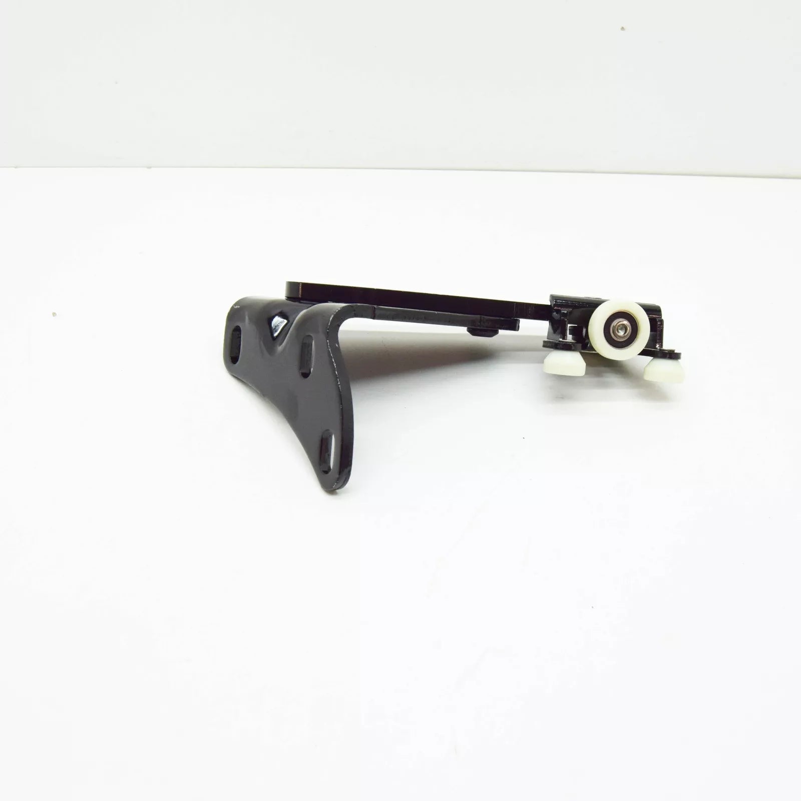 NEW VW TRANSPORTER T6 SLIDING DOOR LEFT LOWER ROLLER GUIDE 7E0843397M ORIGINAL