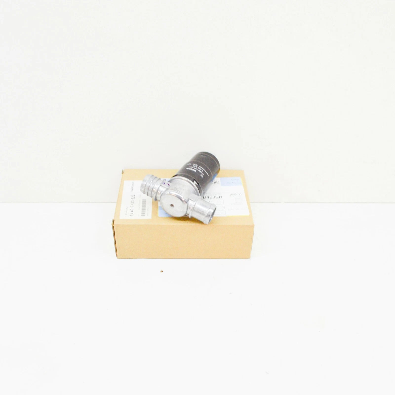 NEW BMW 3 E30 FUEL IDLE REGULATING VALVE 320I 2L PETROL 13411433626 ORIGINAL