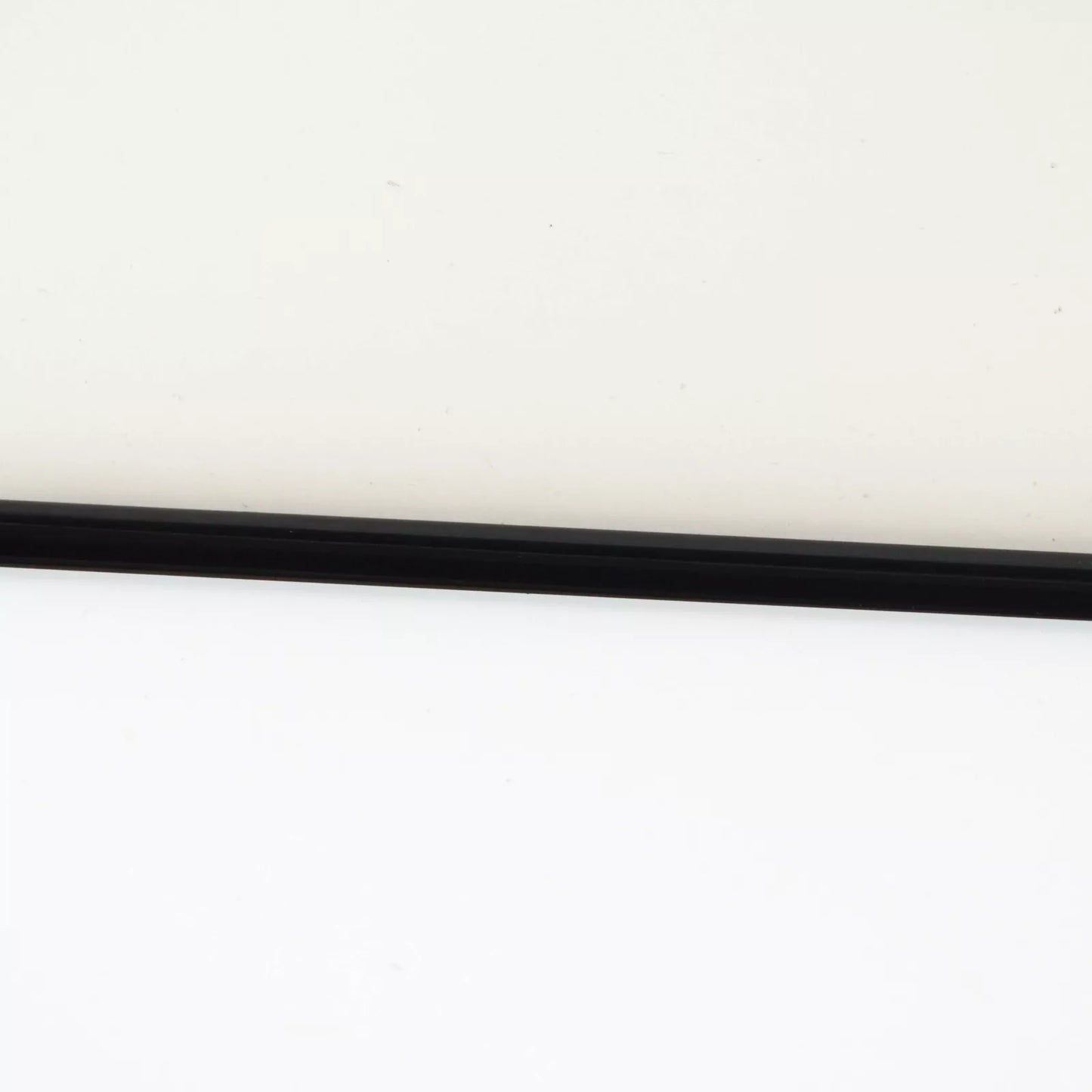 NEW BMW 1 E88 FRONT LEFT EXTERIOR DOOR CHANNEL COVER 7164937 51337164937