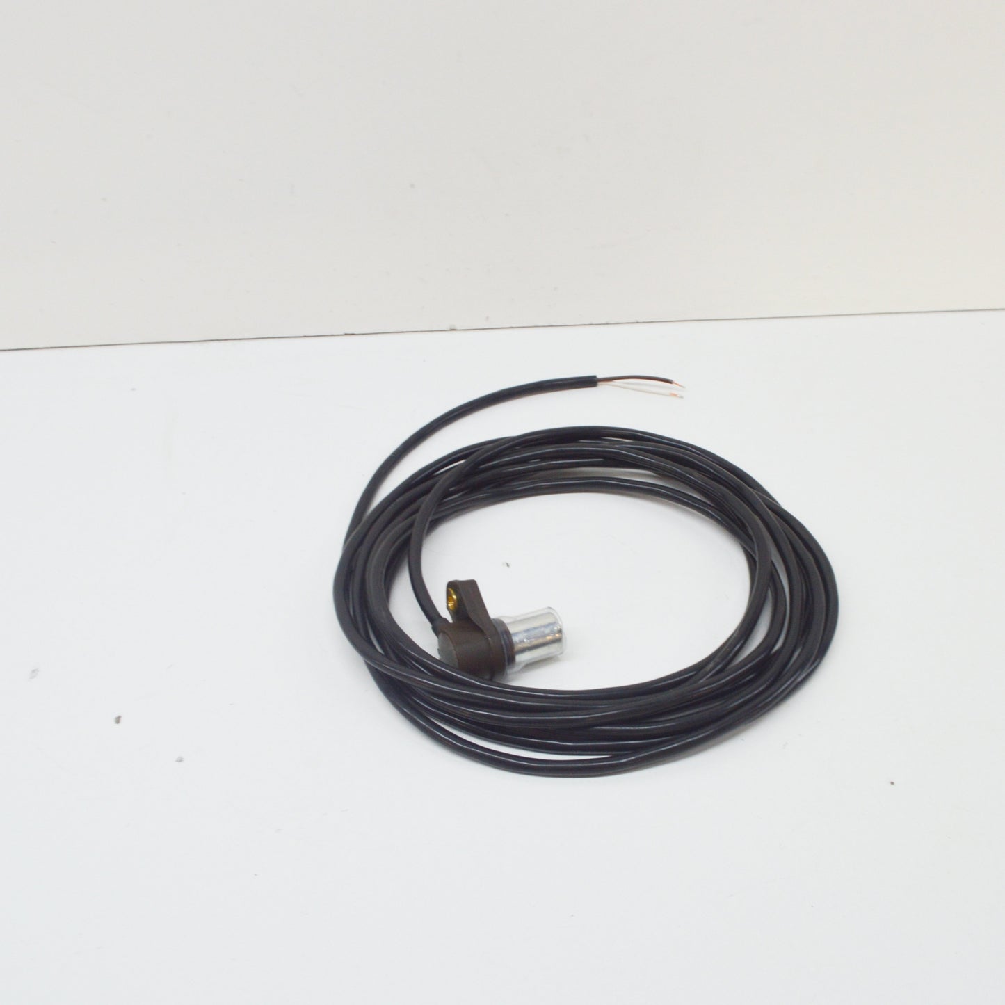 NEW MERCEDES-BENZ VITO W639 SPEED SENSOR PULSE SENDER UNIT A0135425017 ORIGINAL