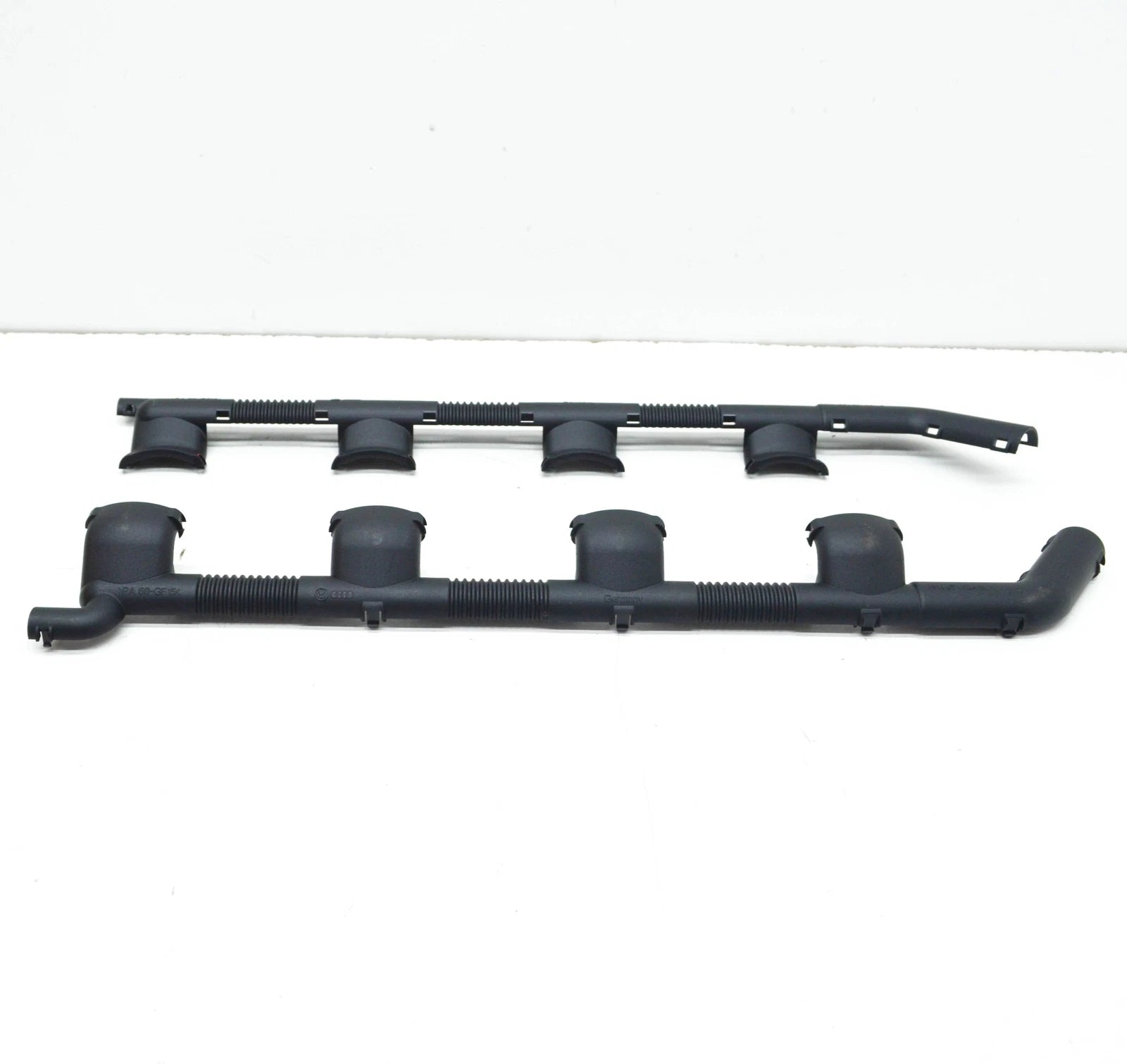 NEW AUDI A3 8P IGNITION COIL CONNECTOR CABLE GUIDE 06J971824B ORIGINAL