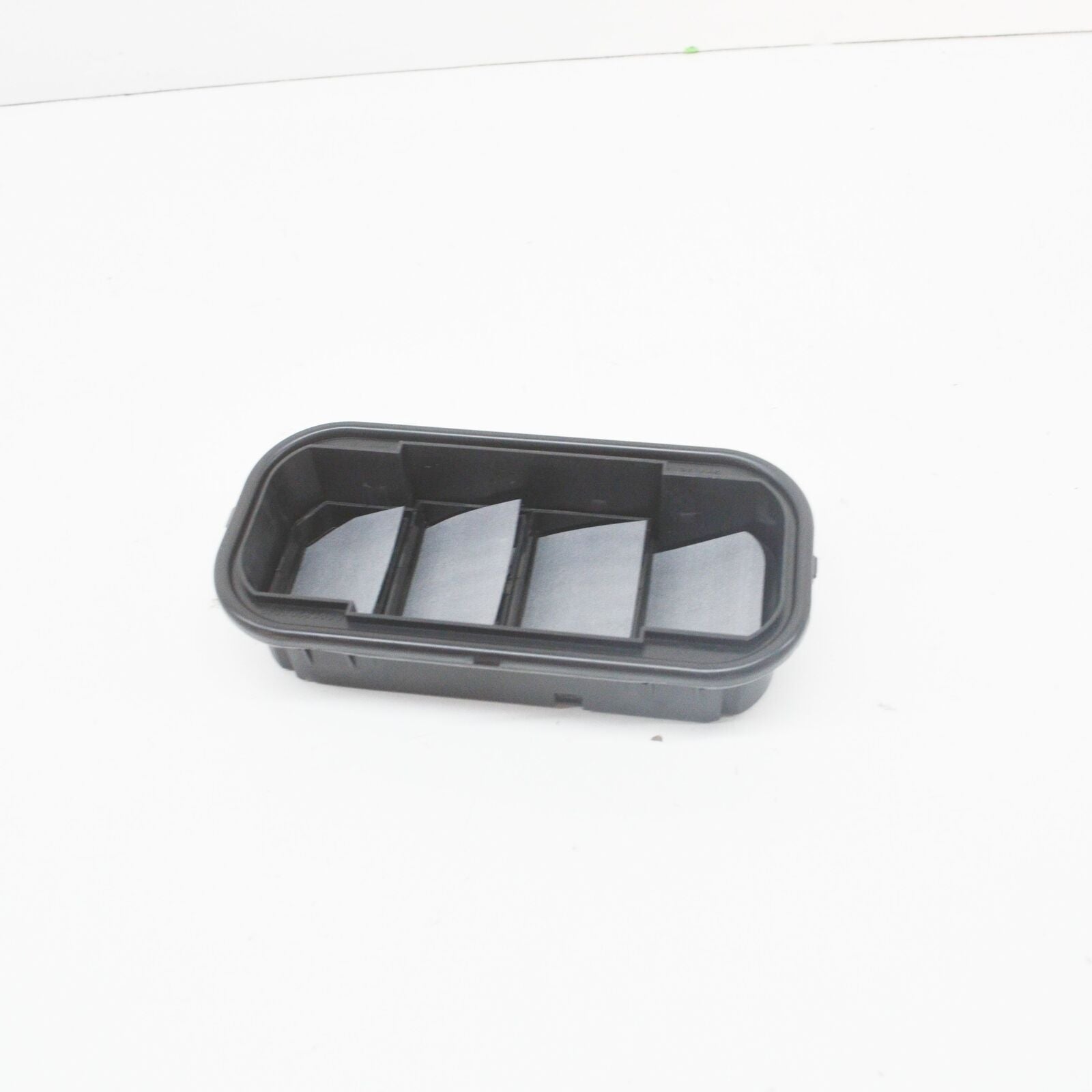 NEW MERCEDES-BENZ VITO W638 REAR AIR OUTLET FLAP A9018300042 ORIGINAL