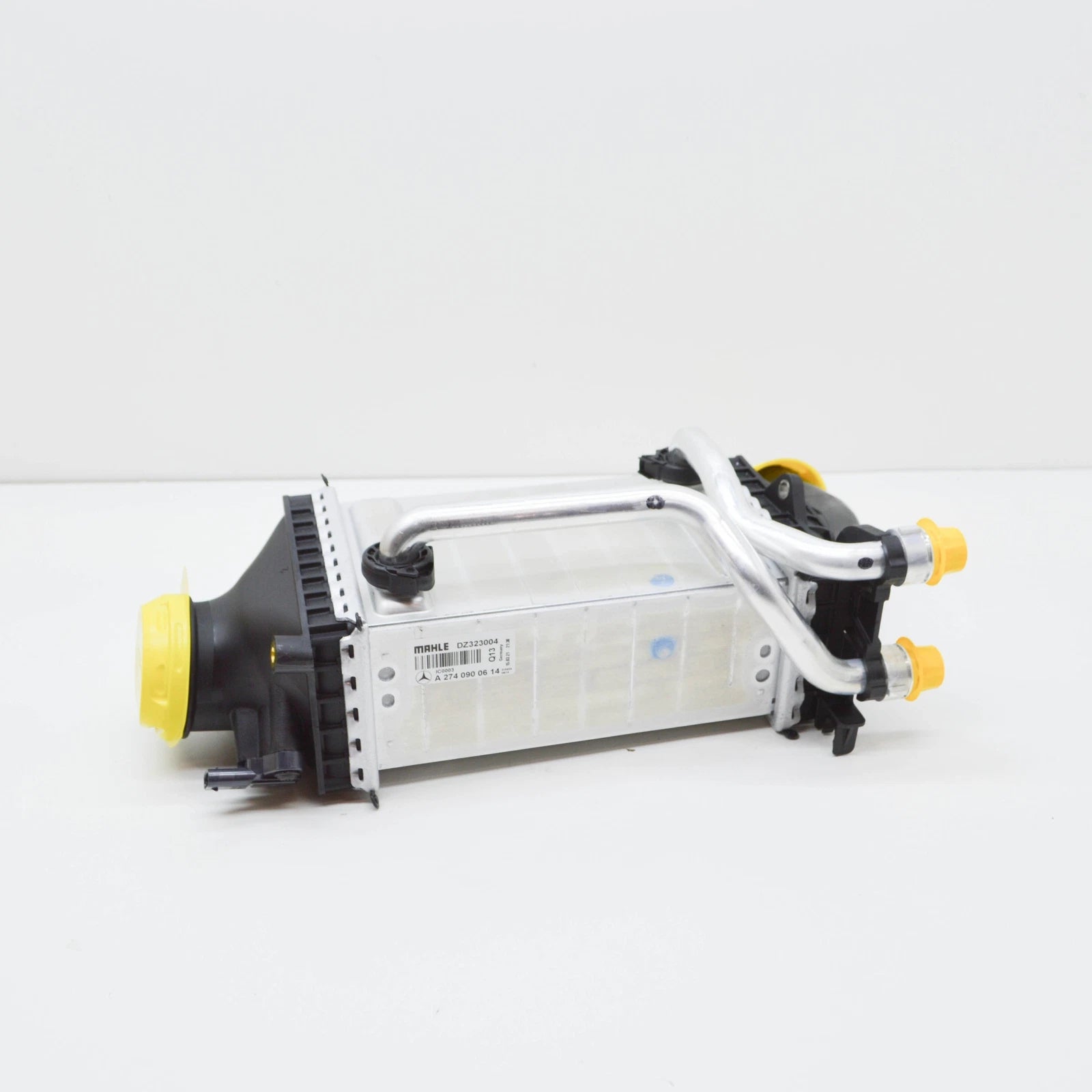 NEW MERCEDES-BENZ E-CLASS W213 INTERCOOLER RADIATOR A2740900614 ORIGINAL