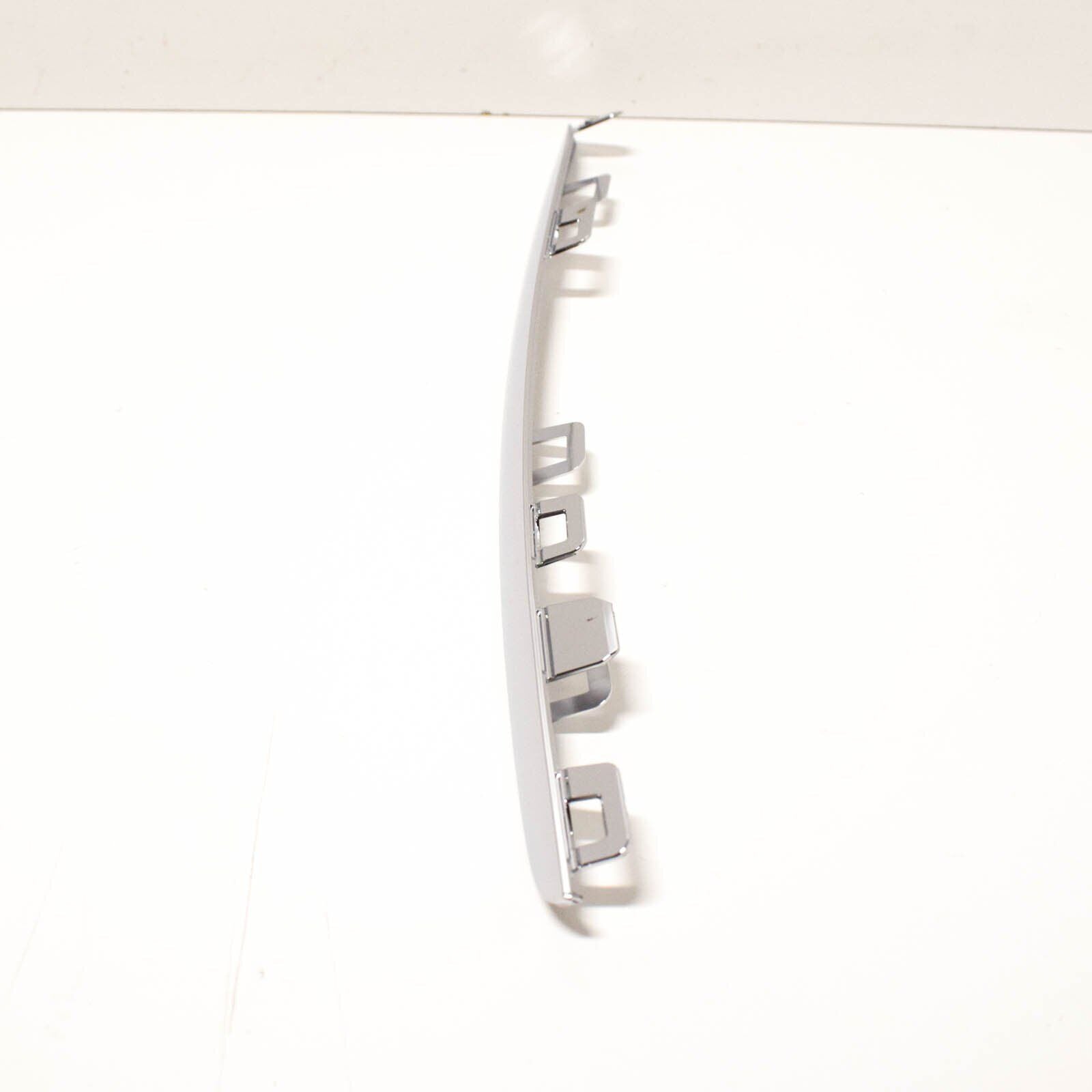 NEW MERCEDES-BENZ C-CLASS W205 FRONT LEFT GRILLE TRIM A2058880173 ORIGINAL