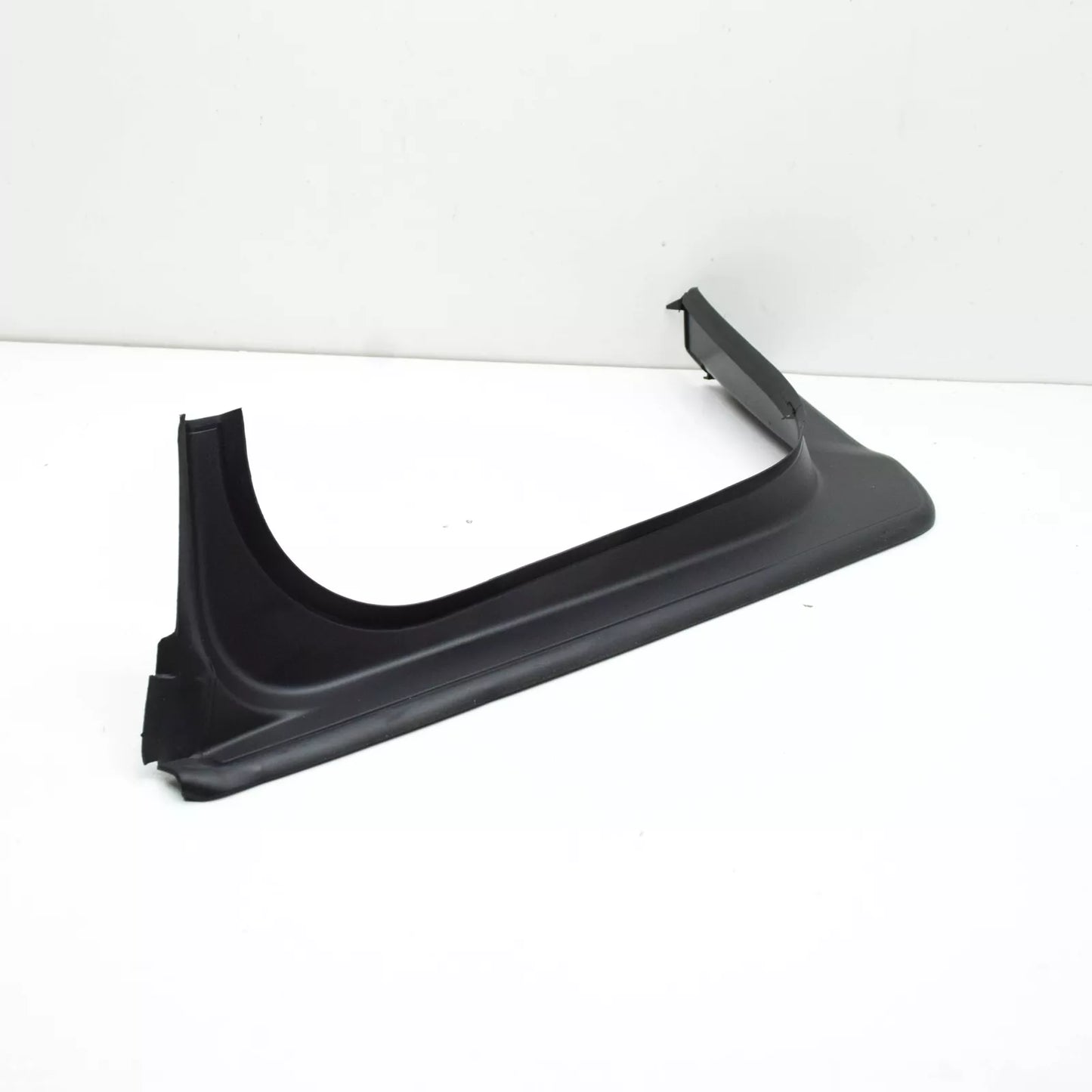 NEW BMW 7 G11 G12 REAR TRUNK LEFT WATER GUTTER COVER 51497489091 ORIGINAL