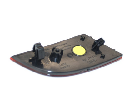 new audi a1 gb rear right bumper reflector 82a945106 original