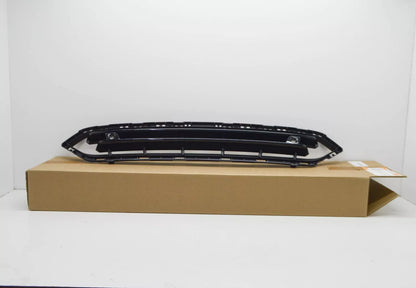 NEW BMW X4 G02 FRONT BUMPER LOWER CENTER GRILLE 51117418728 7418728