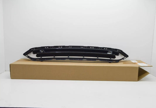 NEW BMW X4 G02 FRONT BUMPER LOWER CENTER GRILLE 51117418728 7418728