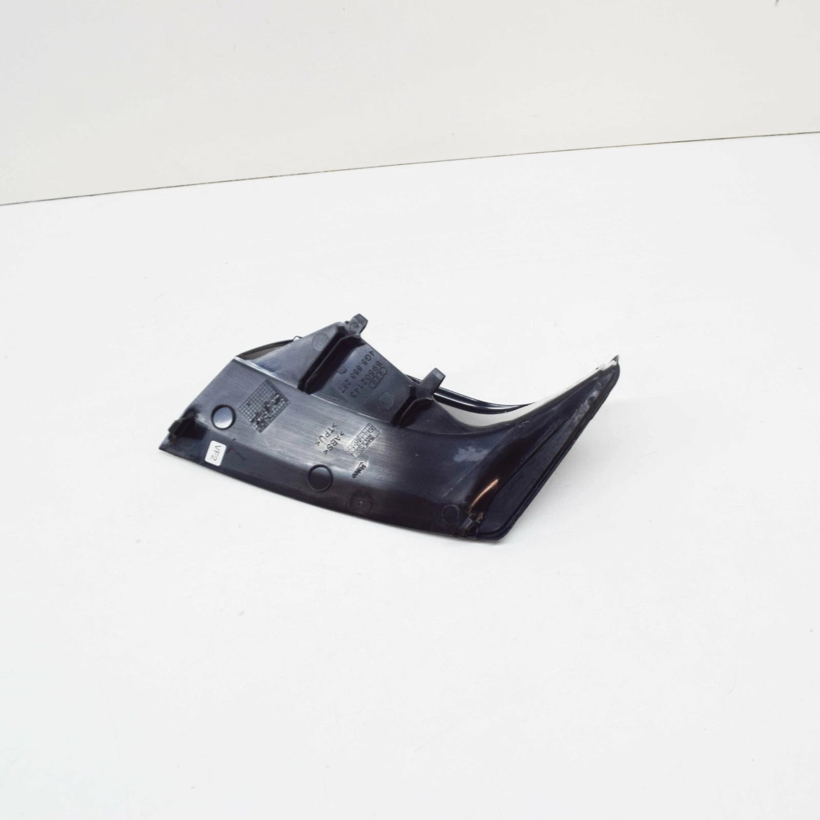 NEW AUDI A6 C7 REAR LEFT TAIL LIGHT TRIM 4G5853267 ORIGINAL