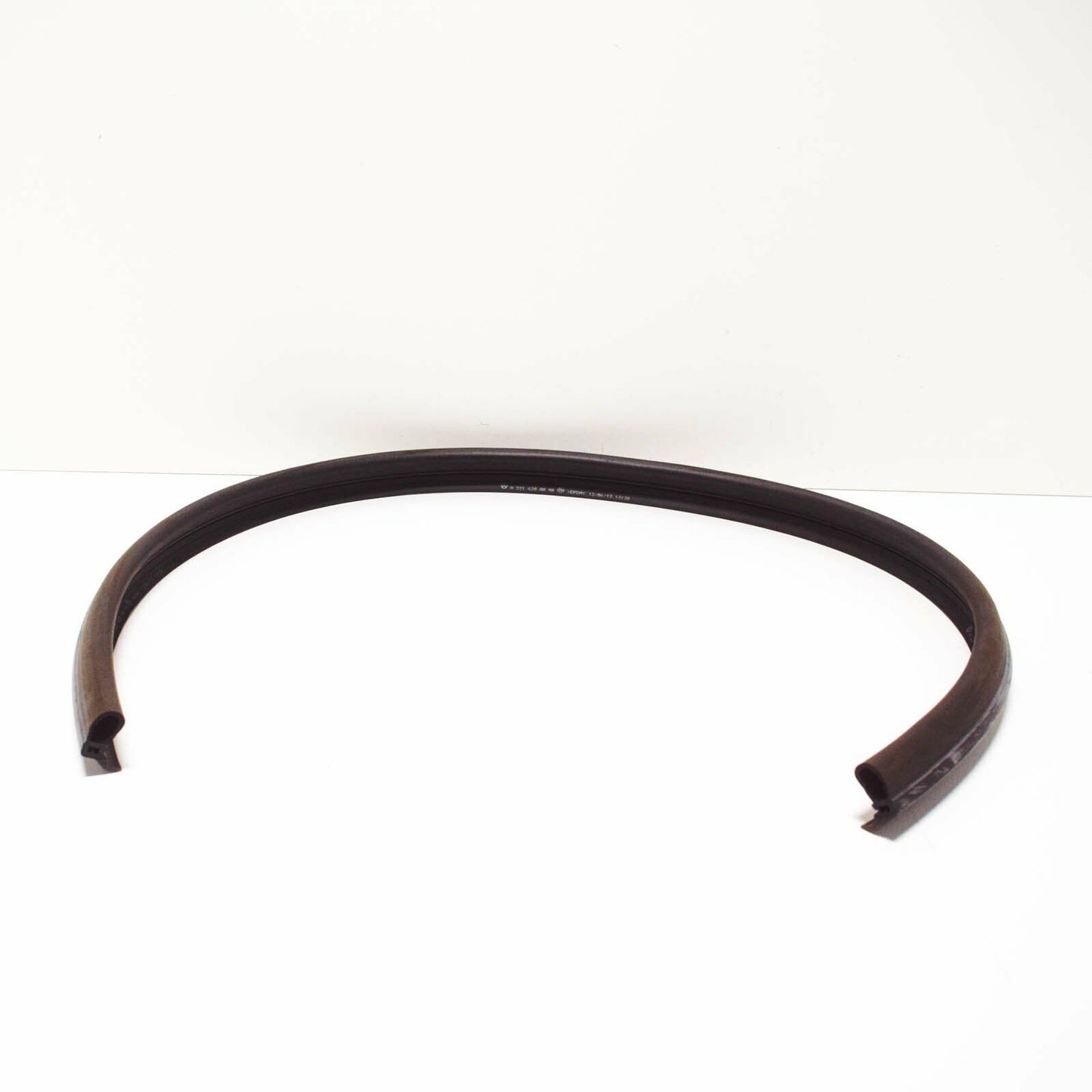 NEW MERCEDES-BENZ S W221 UNDER BONNET HOOD SEAL A2216280098 ORIGINAL