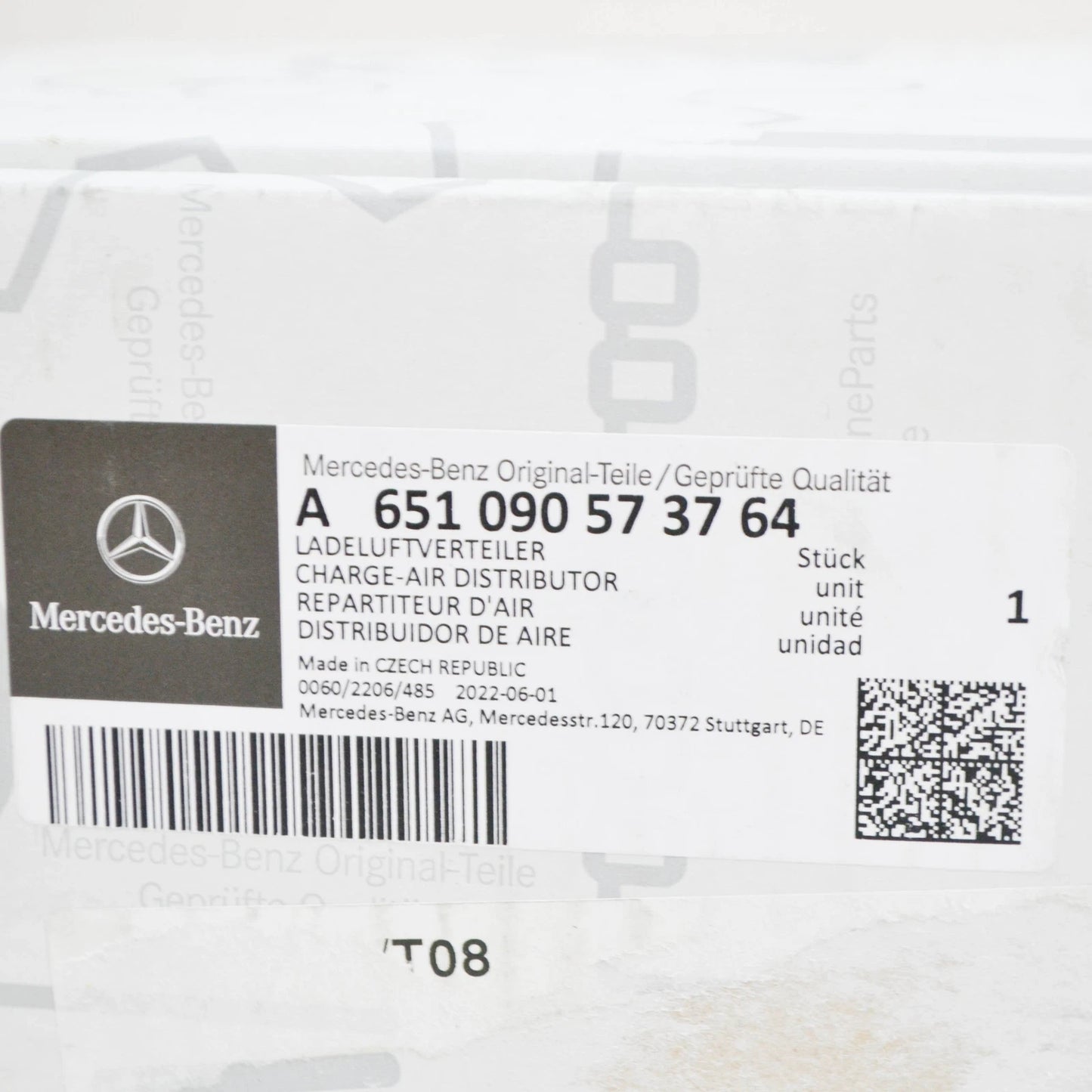 NEW MB GLC C253 CHARGE-AIR DISTRIBUTOR WITH FLAP POSITIONER A6510905737 ORIGINAL