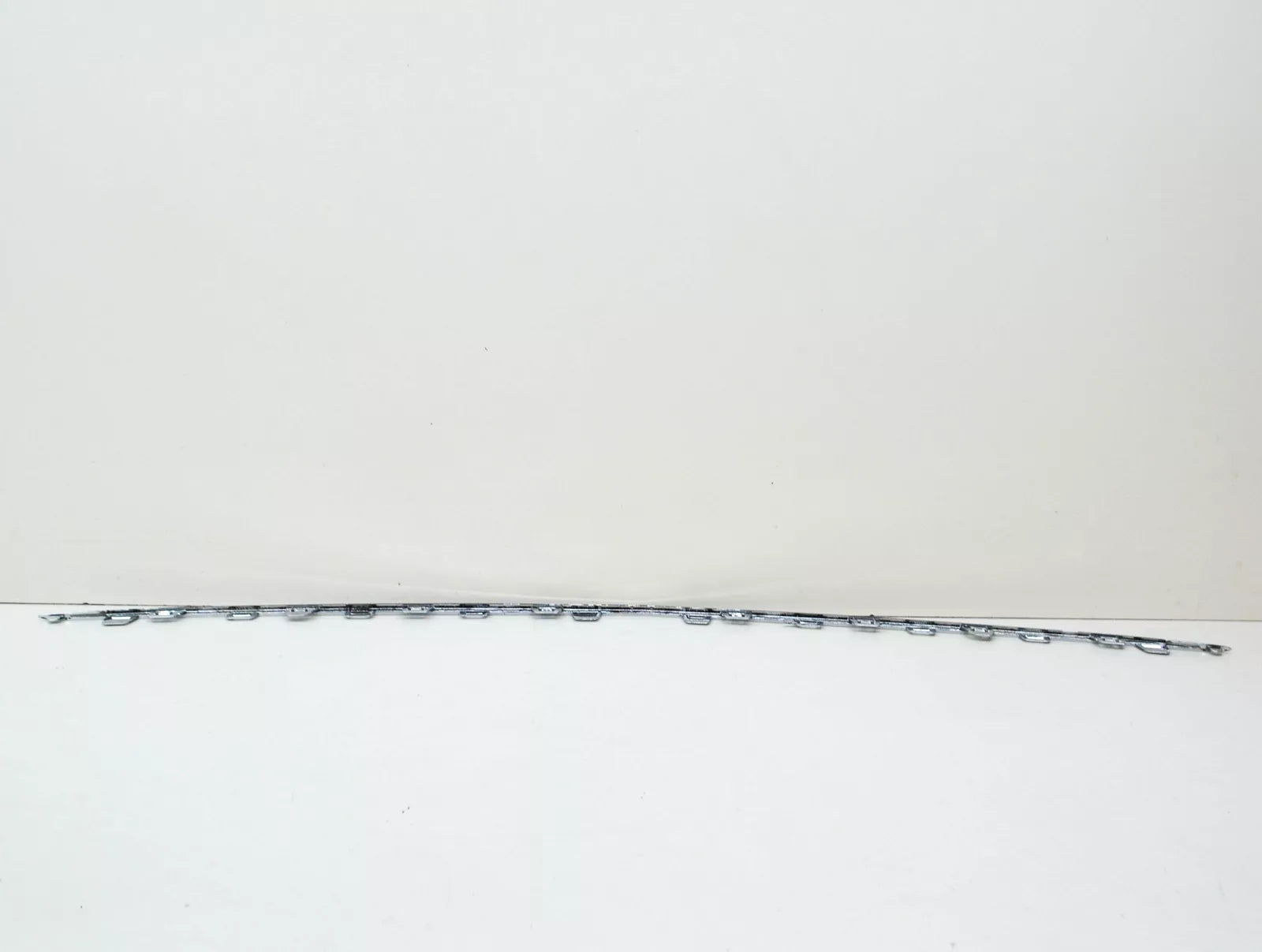 NEW MB C COUPE C205 FRONT BUMPER CENTER LOWER MOLDING STRIP A2058852901