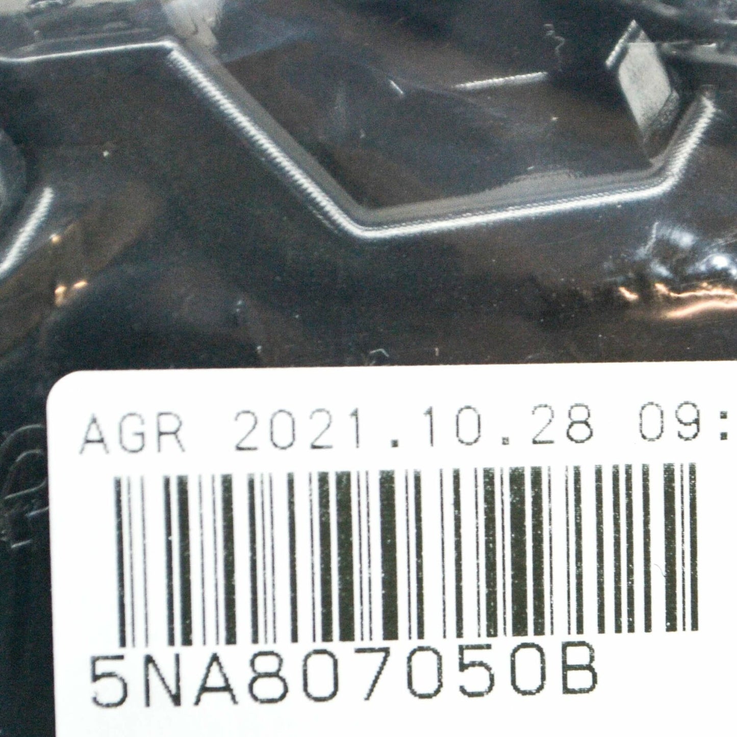 NEW VOLKSWAGEN TIGUAN AD MK2 FRONT RIGHT BUMPER BRACKET 5NA807050B ORIGINAL