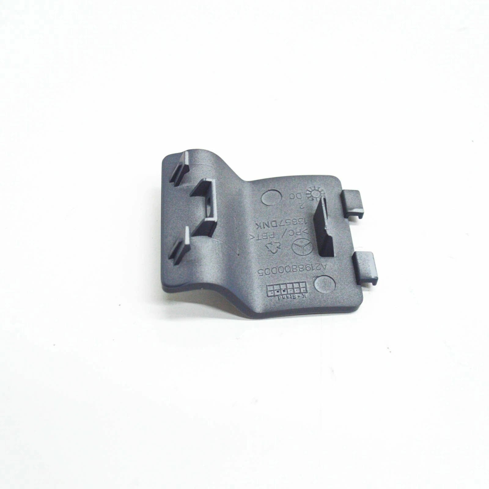 NEW MB CLS C219 REAR BUMPER TOW HOOK EYE COVER A21988000059999 2008