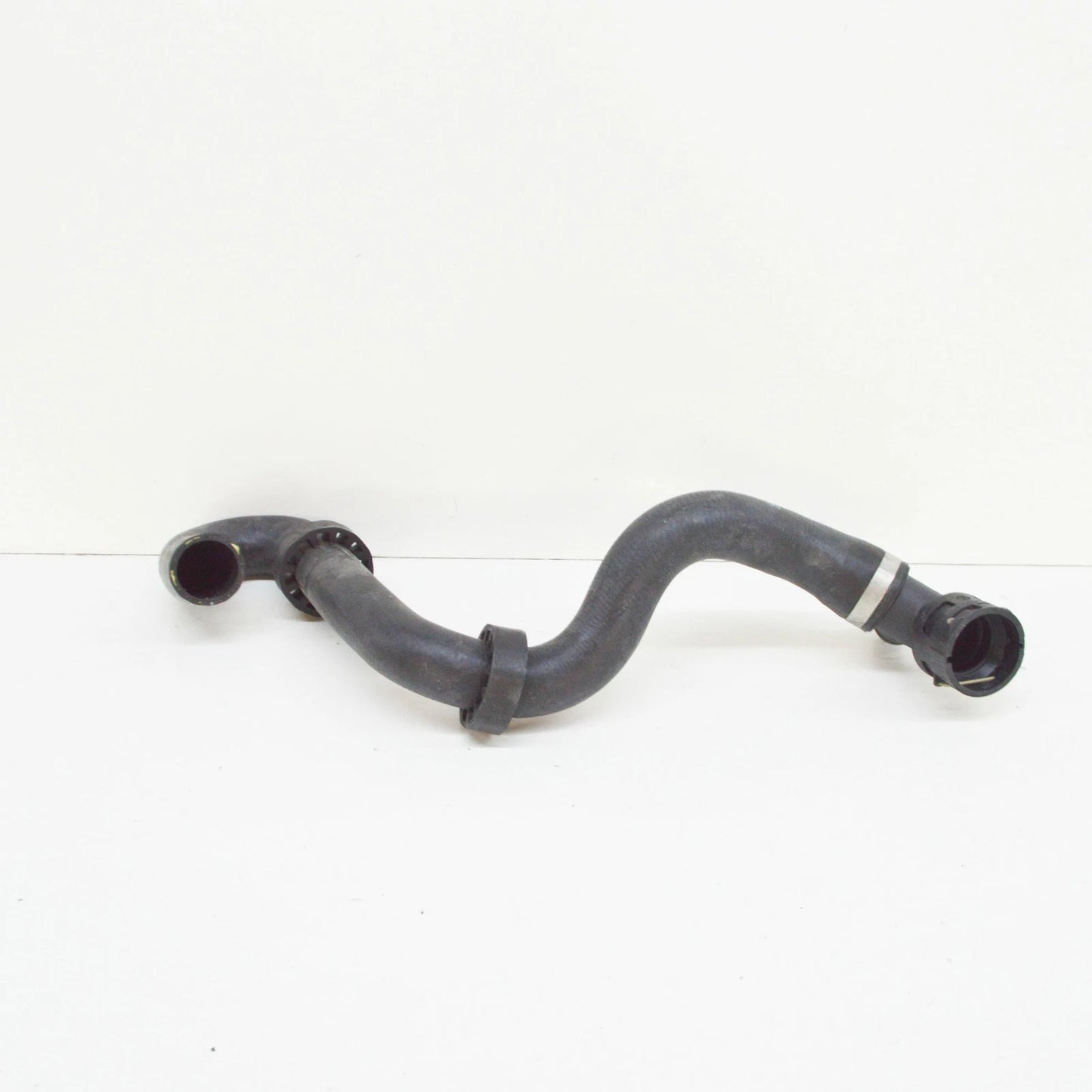 NEW AUDI Q7 4L UPPER RADIATOR HOSE 7L6122051AA