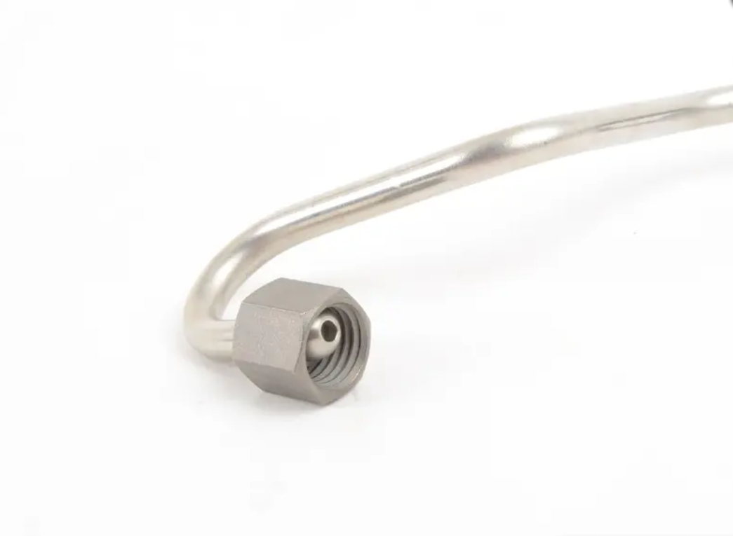 new bmw x6 e71, e72 high pressure fuel line 7548709 13537548709 original