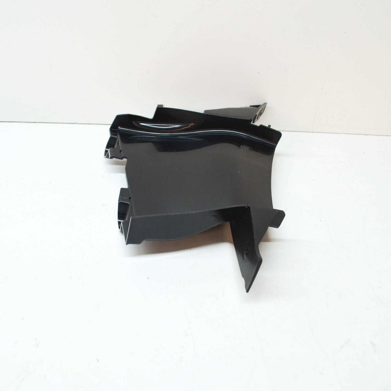 NEW AUDI A5 CABRIO 8W6 FRONT BUMPER LEFT LOWER RADIATOR DEFLECTOR 8W6121763D