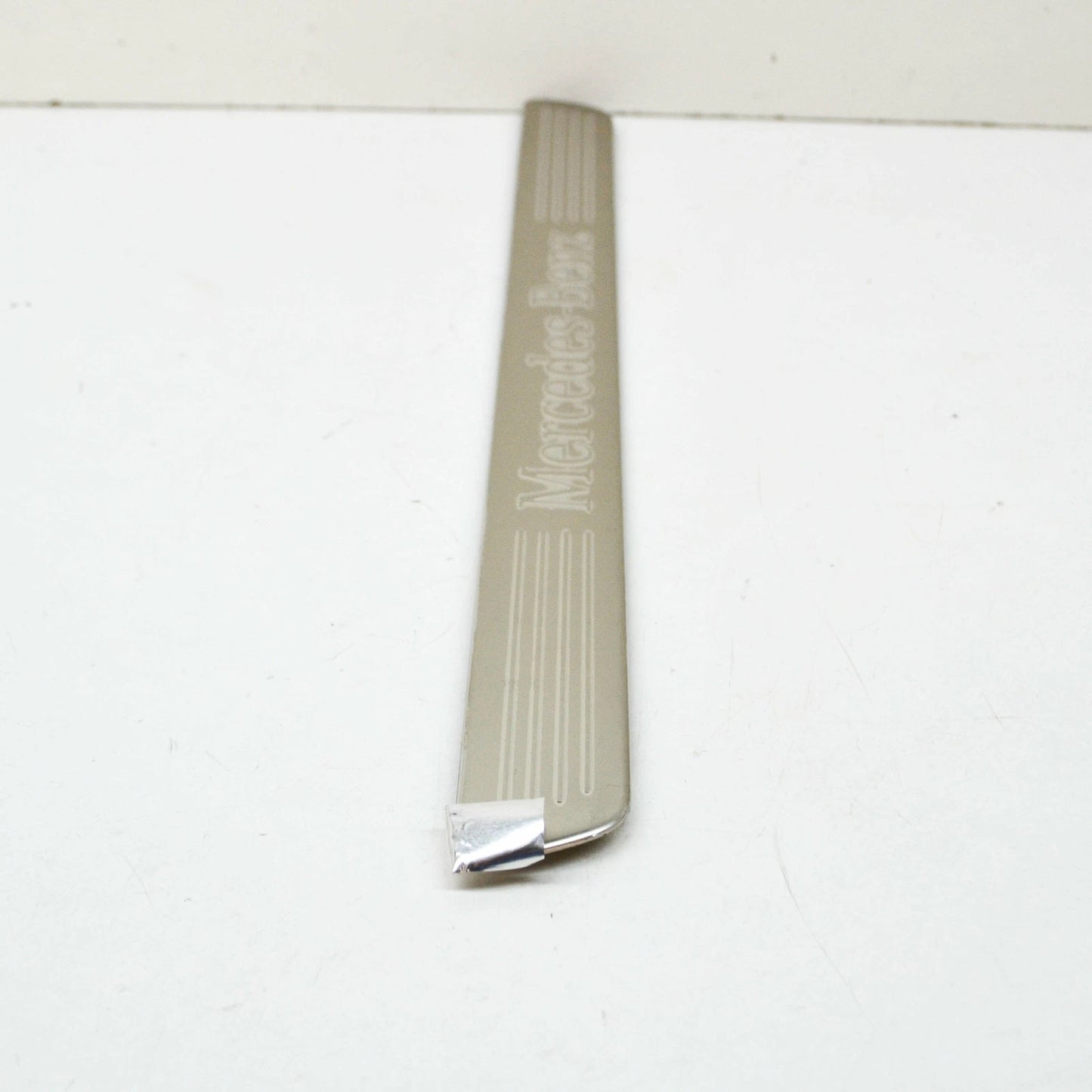 NEW MERCEDES-BENZ C W205 FRONT OUTSIDE LEFT SILL TRIM A2056802210