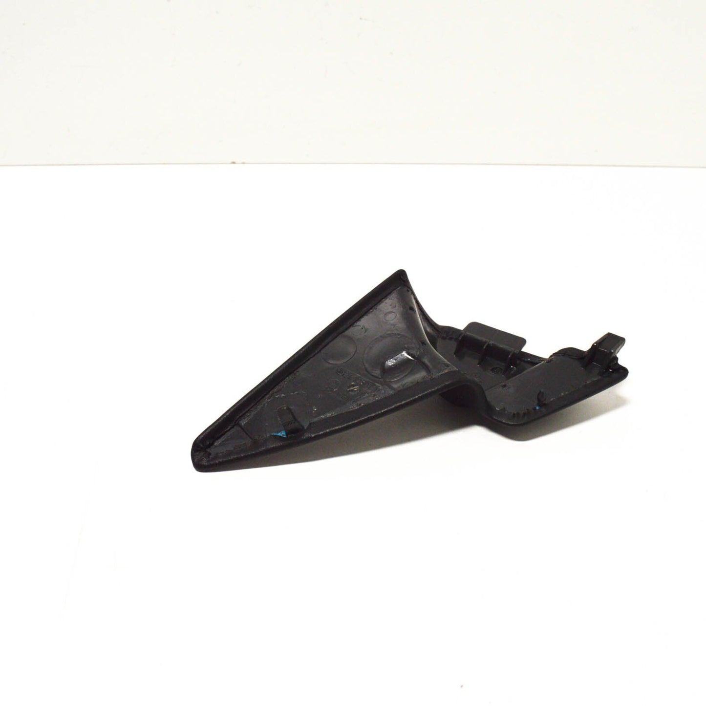 NEW MERCEDES-BENZ W124 PLATE LEFT INSIDE LESS HOLE A12472011119045 ORIGINAL