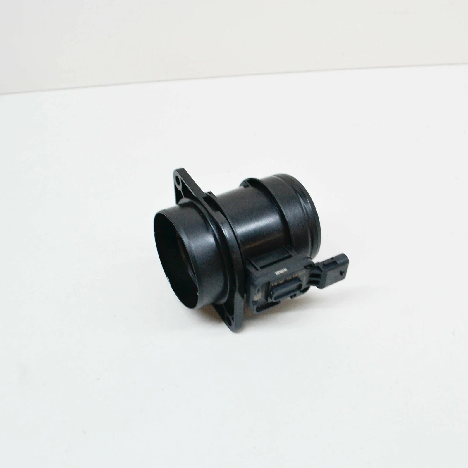 NEW AUDI A1 8X AIR FLOW MASS METER SENSOR 04L906461B ORIGINAL