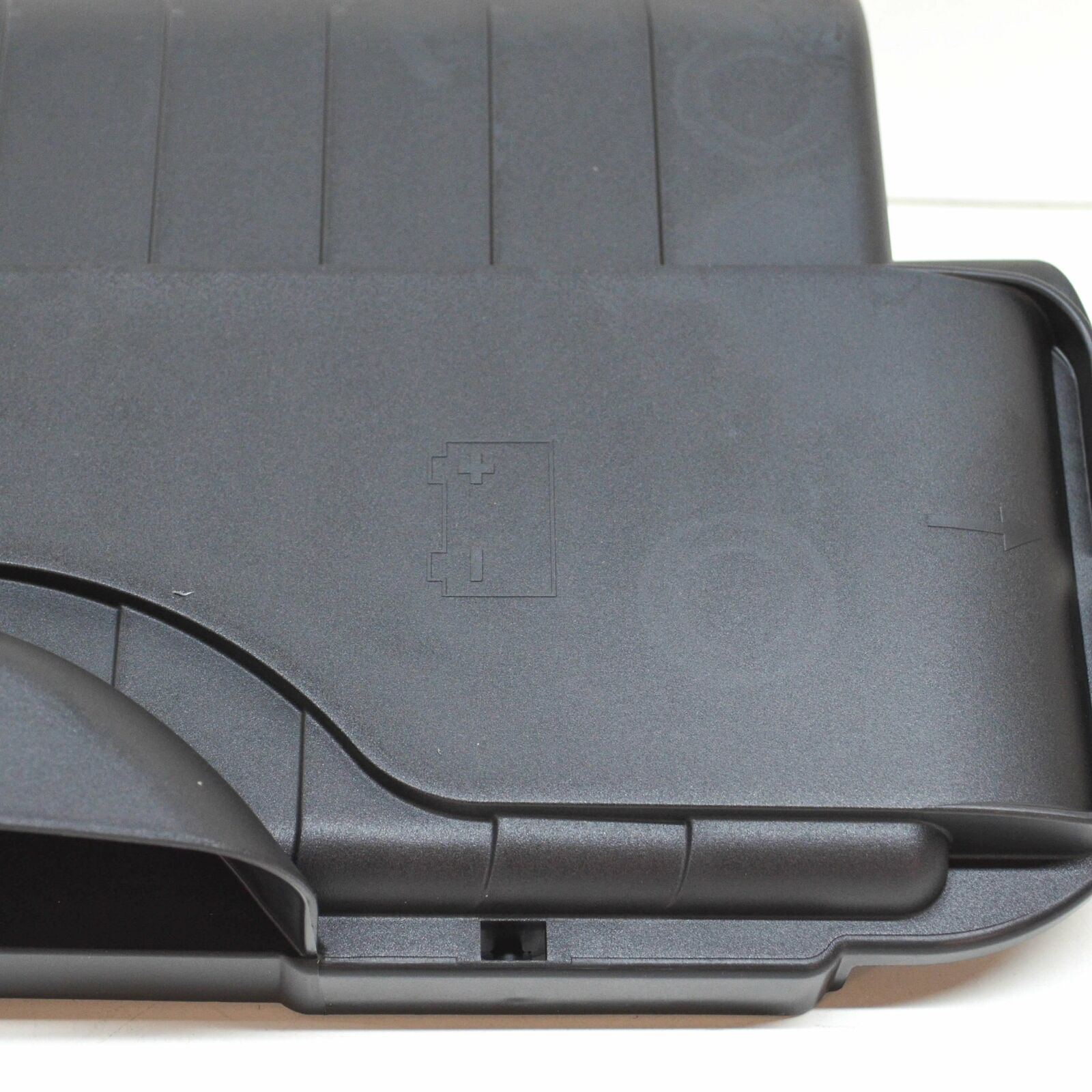 NEW MERCEDES-BENZ B W246 BATTERY TOP COVER A2465411005 ORIGINAL