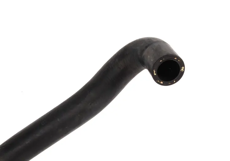 NEW MERCEDES-BENZ CLK C208 RECIRCULATING PUMP TO ENGINE HOSE A2028326794