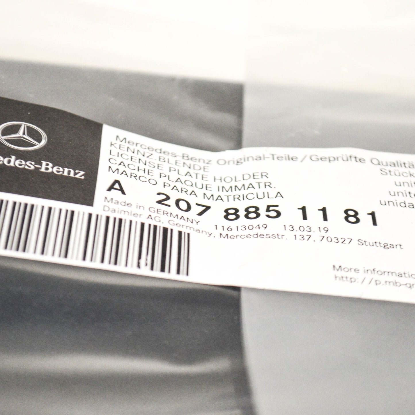 NEW MERCEDES-BENZ E-CLASS COUPE C207 FRONT LICENSE PLATE HOLDER A2078851181