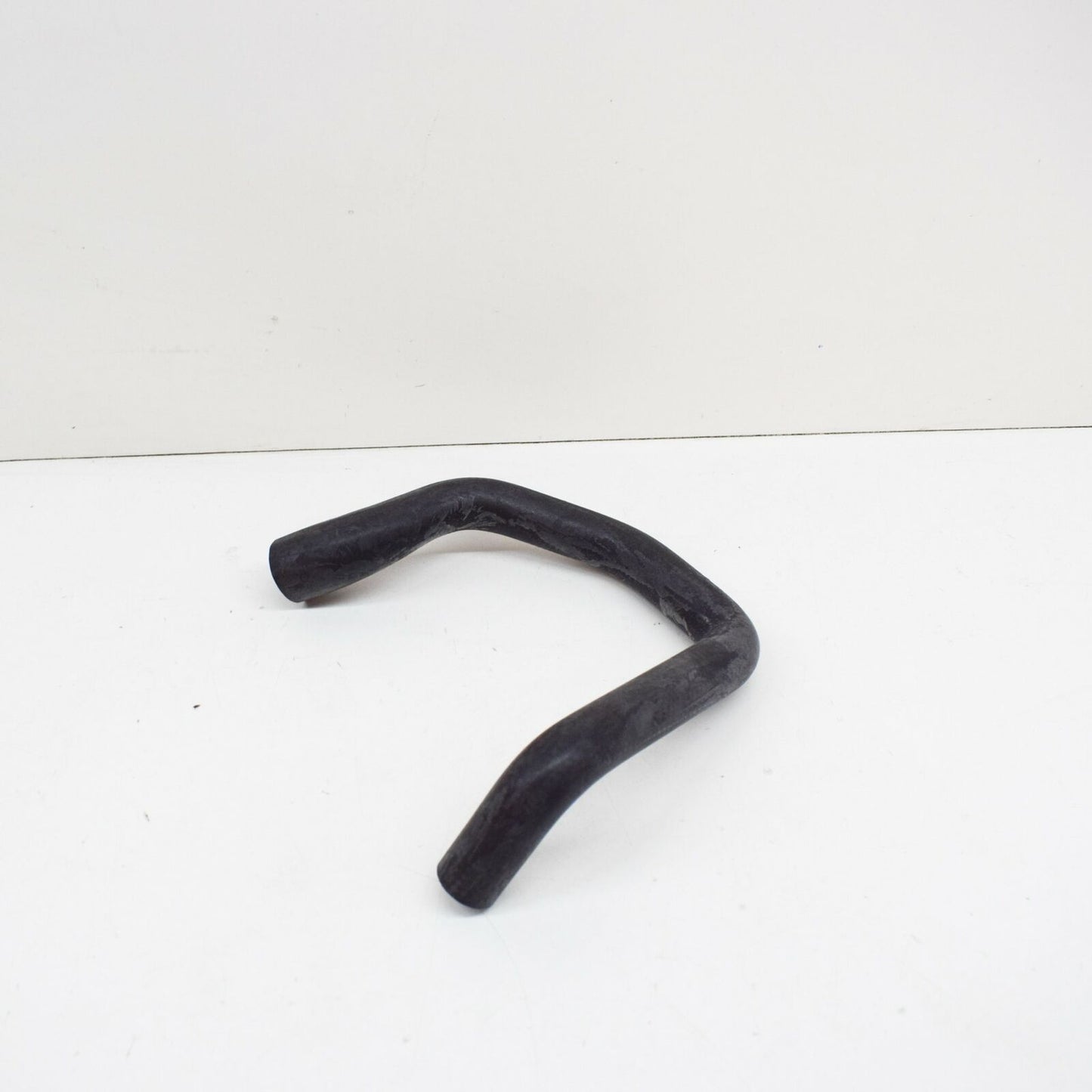 NEW MB G W463 RECIRCULATION PUMP AND RETURN PIPE ENGINE HOSE A4635016682