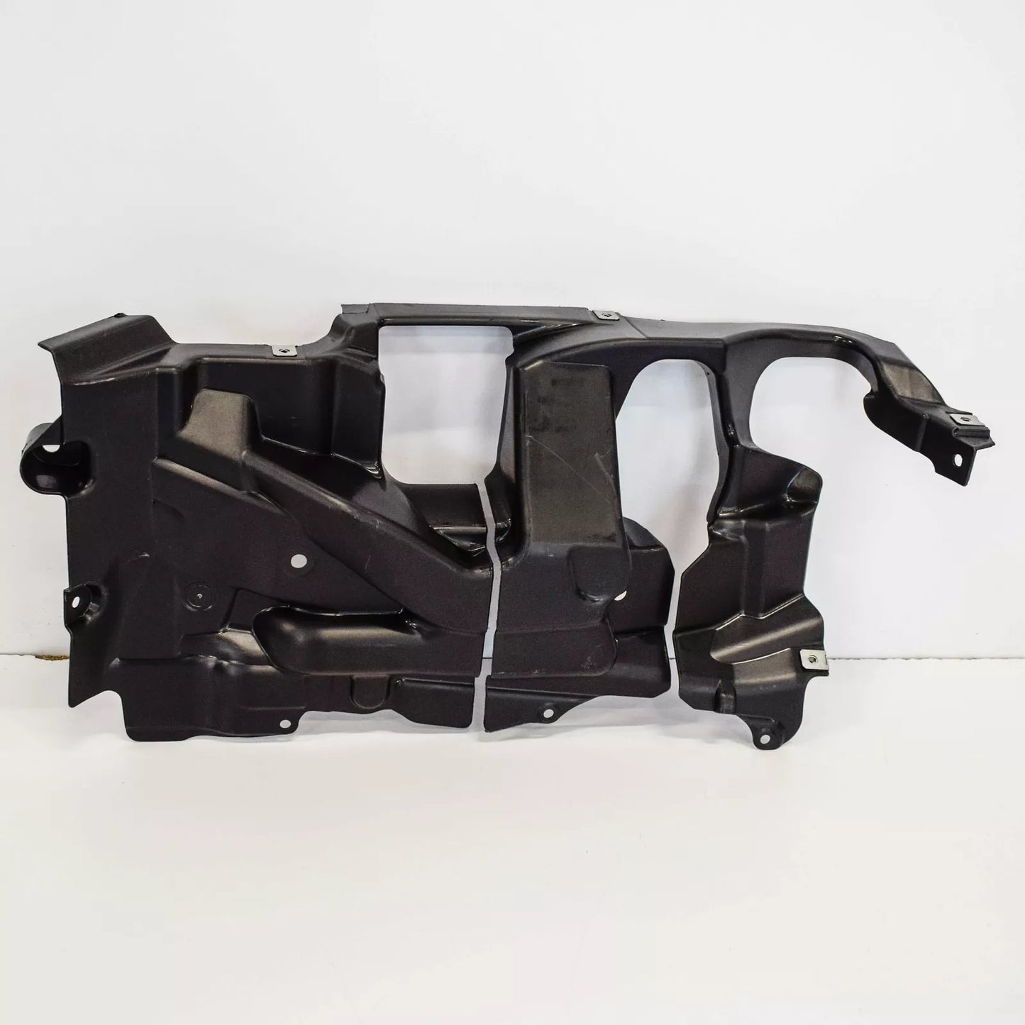 NEW BMW 5 F10 2017 LEFT STEERING GEAR COVER 51757185169 ORIGINAL