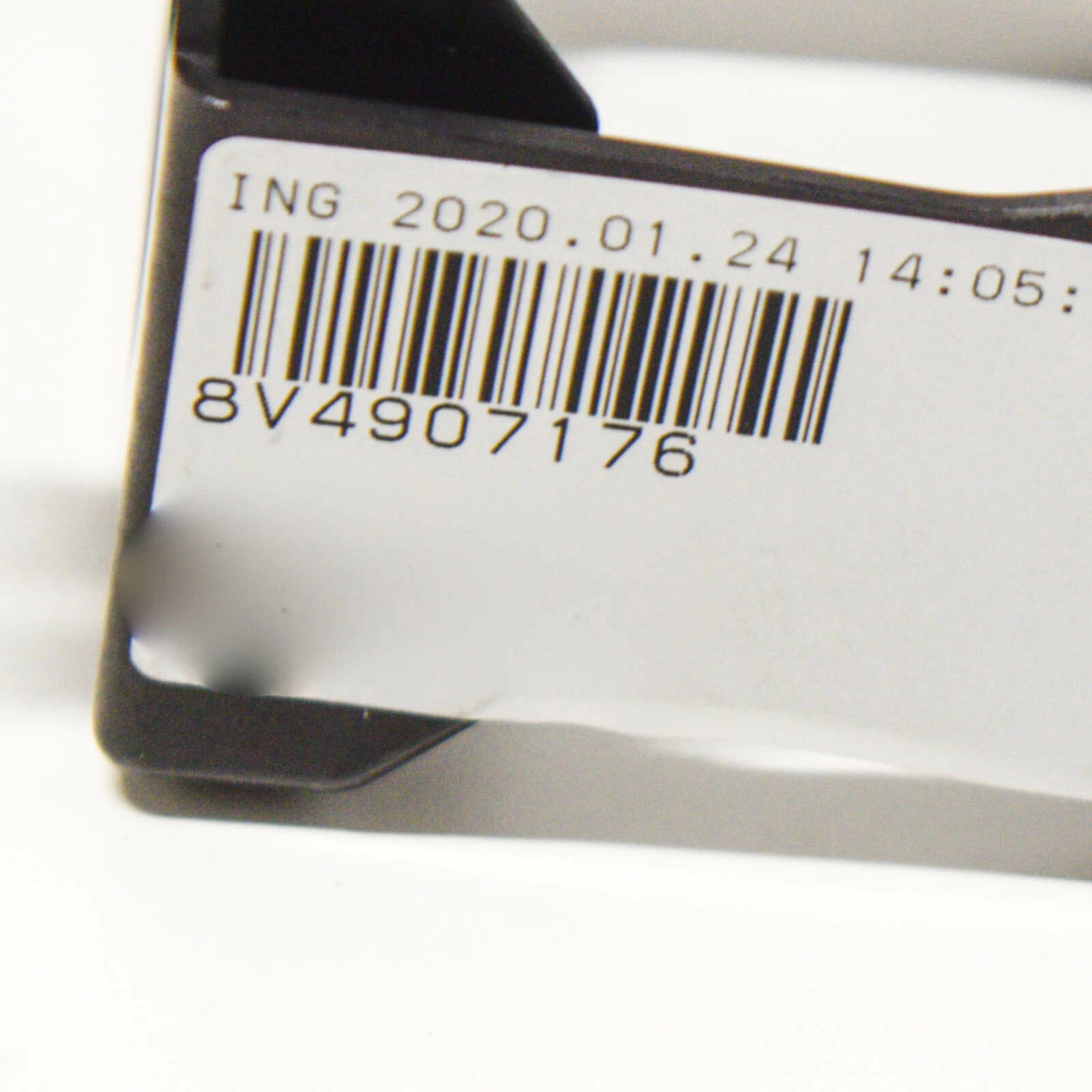 NEW AUDI A3 SPORTBACK 8V BLIND SPOT DETECTION SENSOR BRACKET 8V4907176