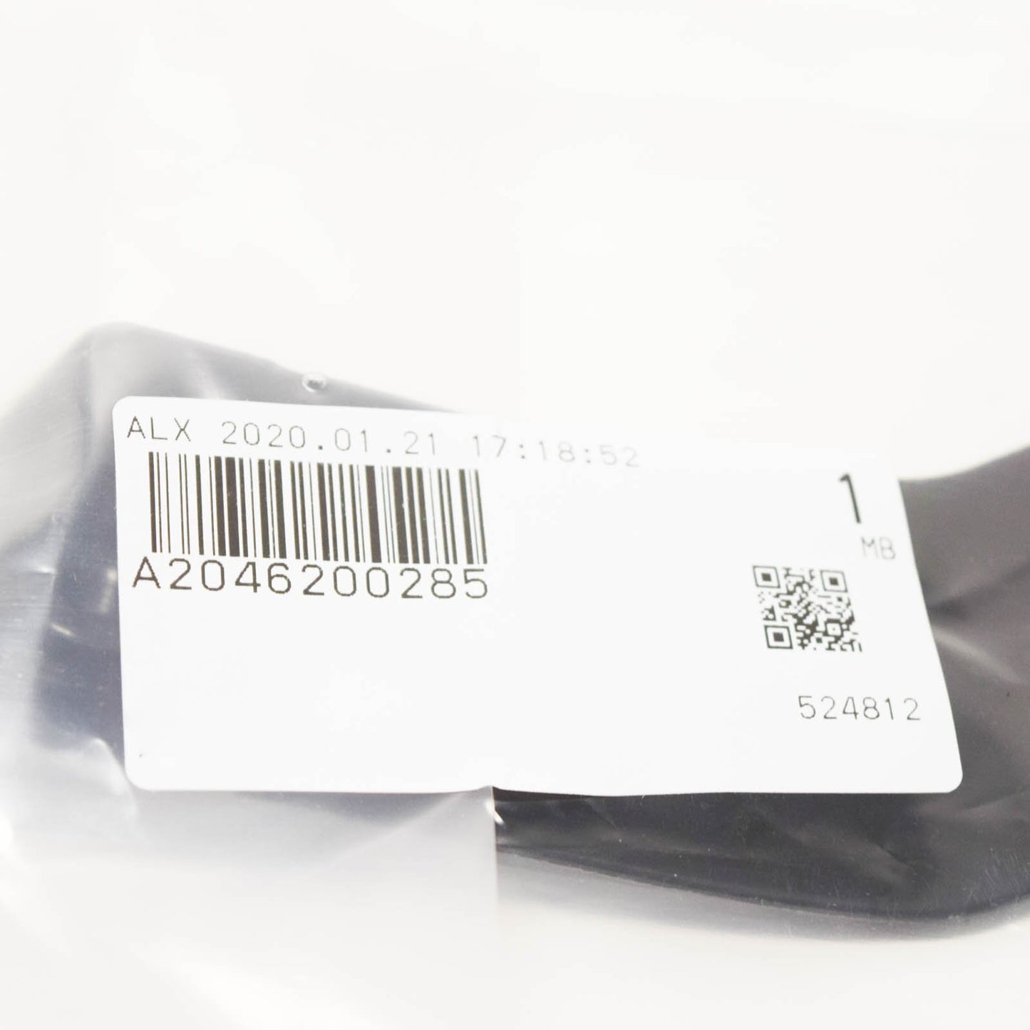 NEW MERCEDES BENZ C W204 FRONT BUMPER RIGHT SIDE BRACKET A2046200285 ORIGINAL