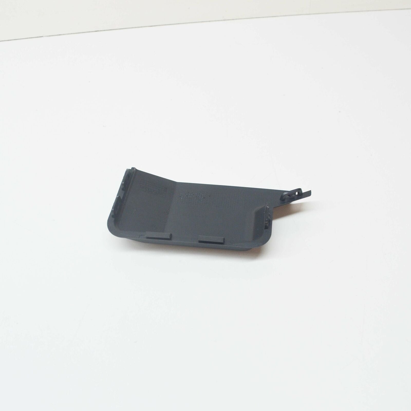 NEW MERCEDES-BENZ E W213 REAR LEFT BOTTOM COVER A2136980107 2015 ORIGINAL