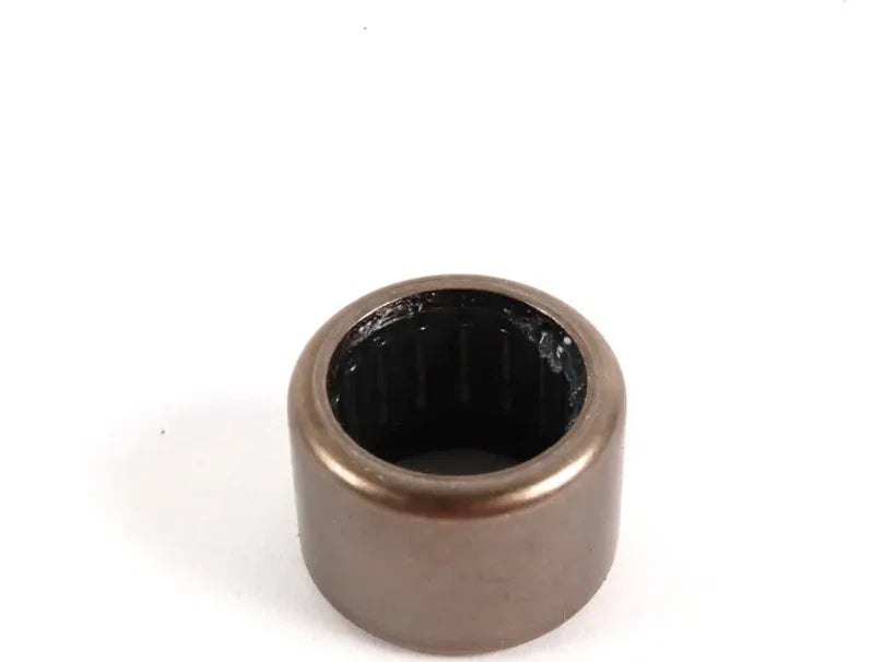 NEW AUDI A3 8V CRANKSHAFT NEEDLE BEARING 056105313C ORIGINAL