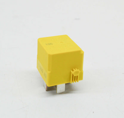 NEW MERCEDES-BENZ ML W163 CENTRAL LOCKING MECHANISM RELAY A0009828123 ORIGINAL