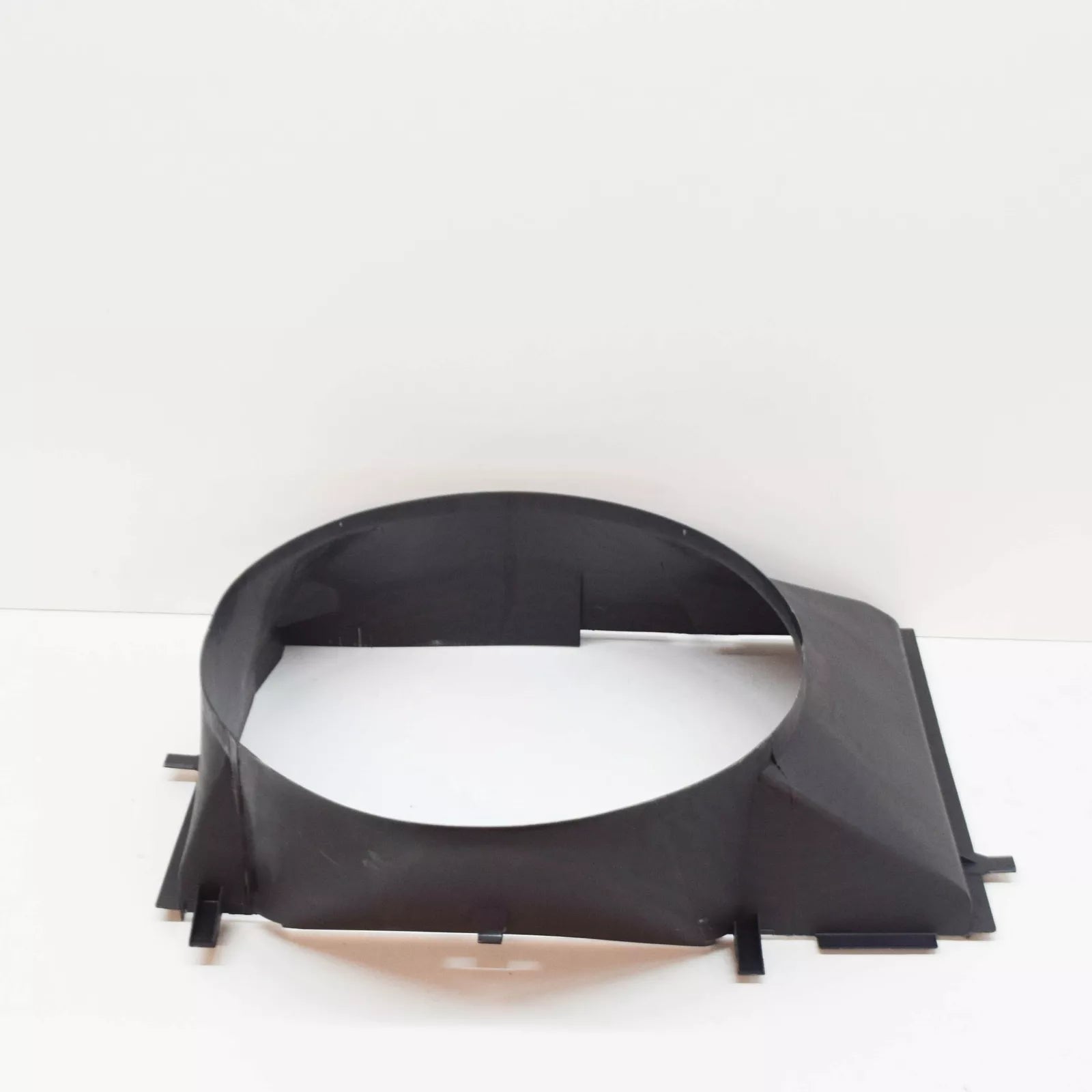 NEW MERCEDES-BENZ C-CLASS W202 FAN SHROUD A2025052155 ORIGINAL