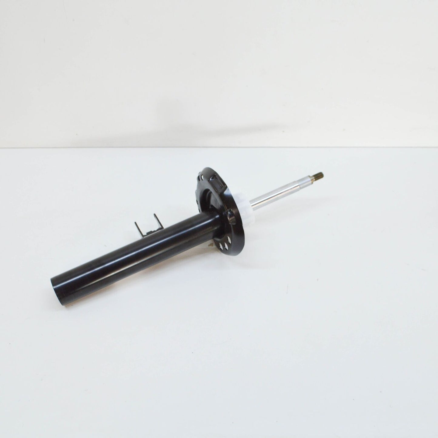 new mercedes-benz glb x247 front left shock absorber strut a2473230300 original