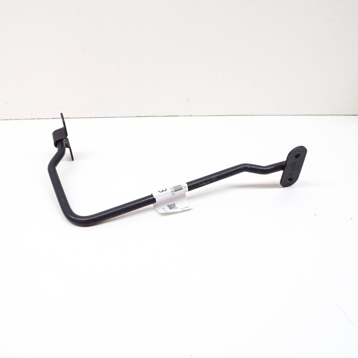 NEW MERCEDES-BENZ GLK-CLASS X204 FRONT CENTER SUPPORT CLAMP A2048900032 ORIGINAL