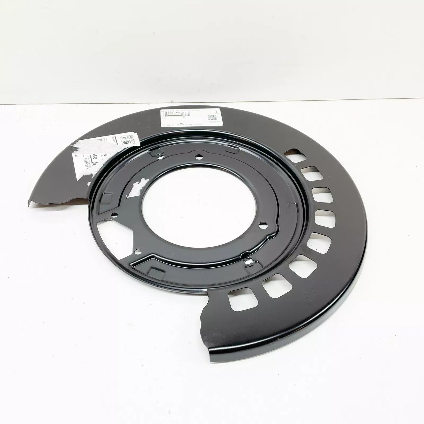 NEW VW TOUAREG 7L LEFT BRAKE BACKING PLATE 7L0609451B