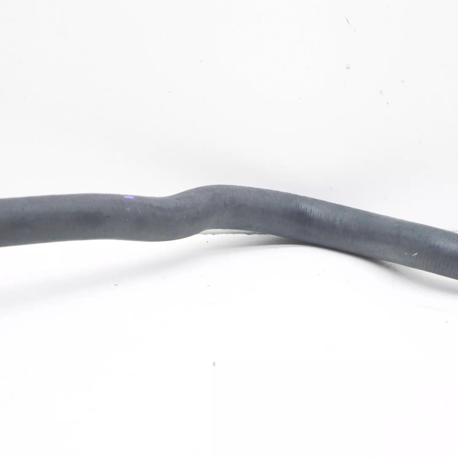 NEW MB GL X166 HEAT EXCHANGER TO EXPANSION TANK HOSE LHD A1668300696