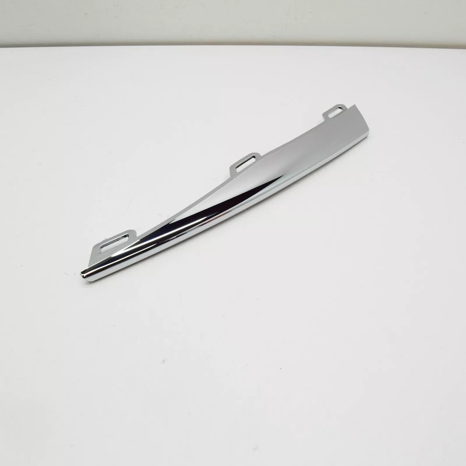 NEW VOLKSWAGEN TIGUAN AD MK2 FRONT LEFT BUMPER TRIM 5NA853101C2ZZ ORIGINAL