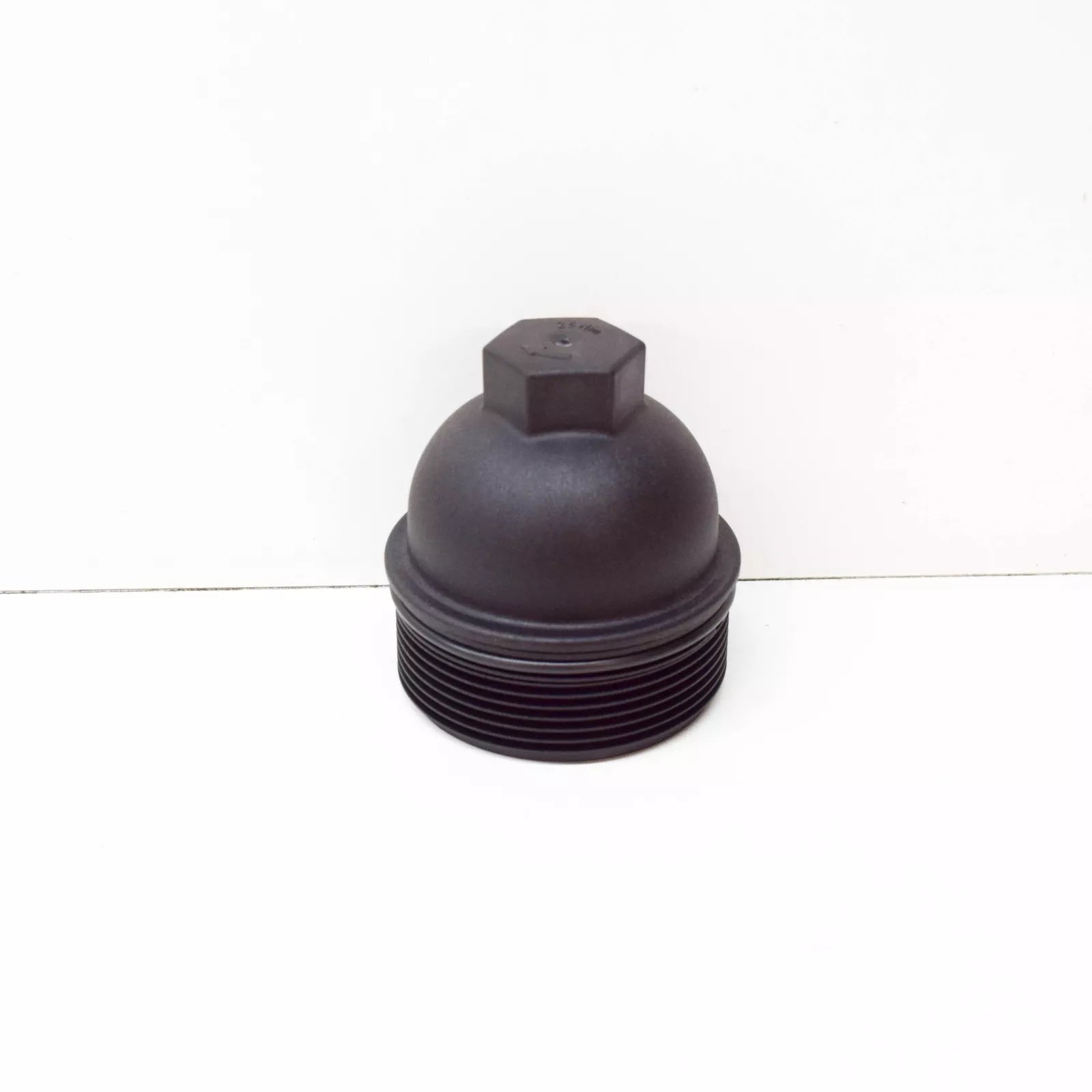 NEW BMW 1 E87 OIL FILTER COVER 11427802118 7802118 ORIGINAL