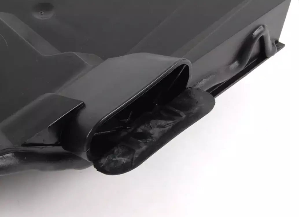 NEW BMW 5 E39 LOWER RIGHT CABIN AIR FILTER HOUSING 64318379624 8379624 ORIGINAL