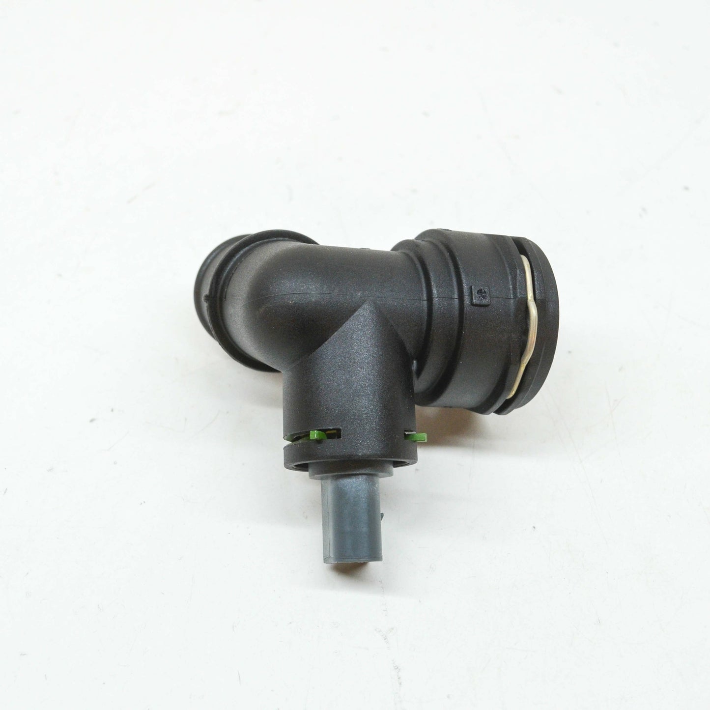 NEW AUDI A3 8V COOLING SYSTEM QUICK ACTING COUPLING 5Q0122291AK ORIGINAL