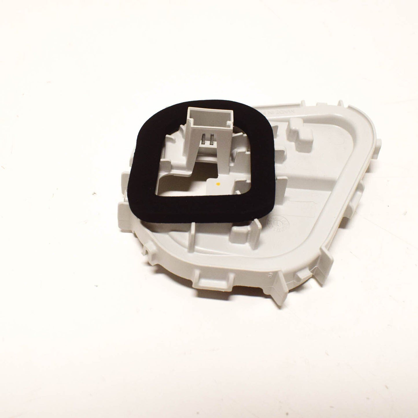 NEW VOLKSWAGEN GOLF MK7 REAR RIGHT OUTER BULB CARRIER 5G9945258A ORIGINAL