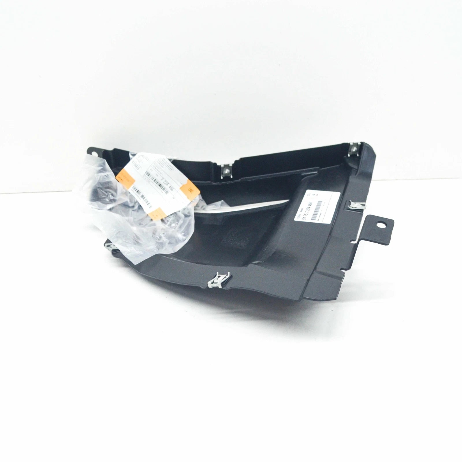 NEW BMW 6 F12 FRONT RIGHT LOWER FENDER LINER EXTENSION 51757224466 ORIGINAL