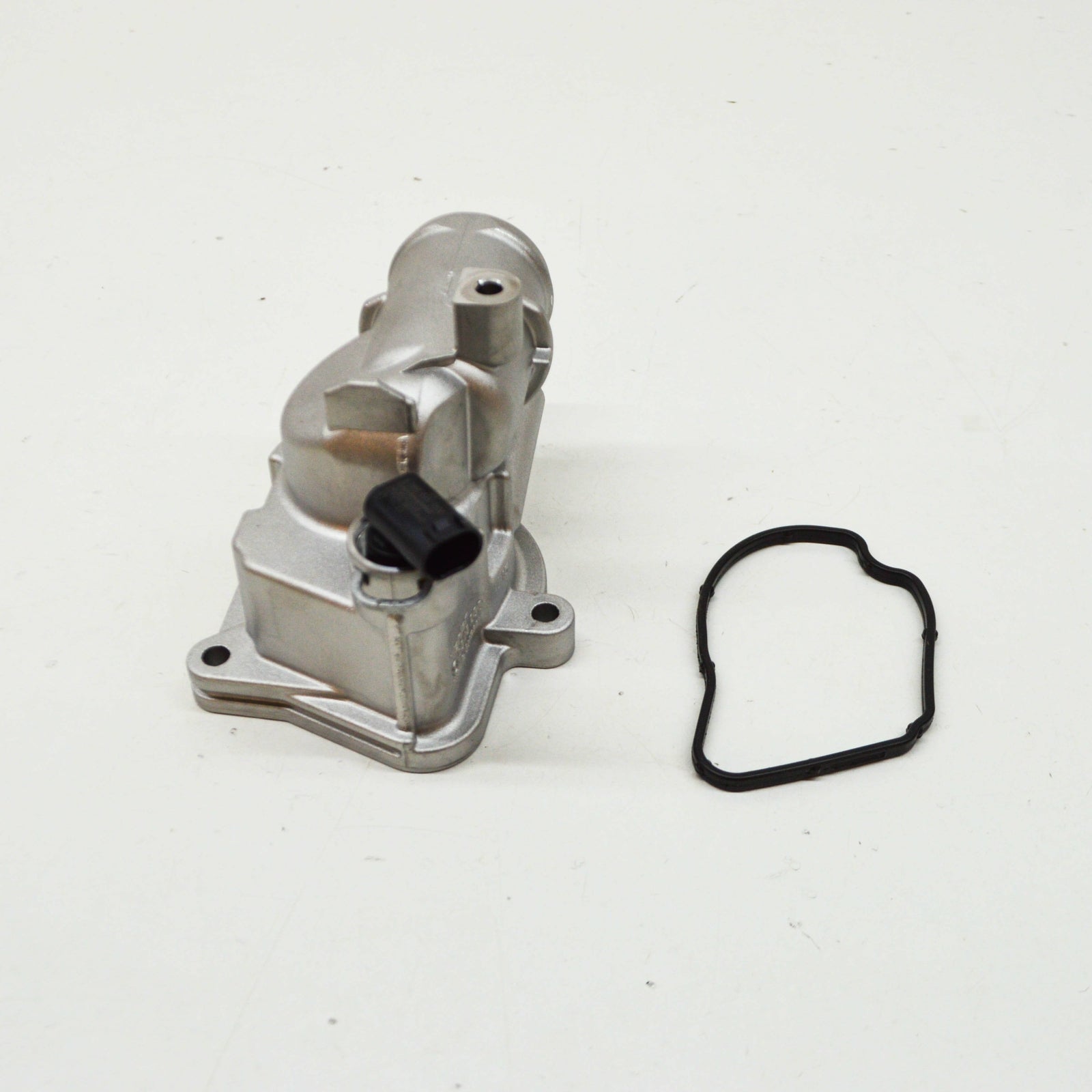 NEW MERCEDES-BENZ VITO W638 THERMOSTAT ASSEMBLY A6112000715 ORIGINAL