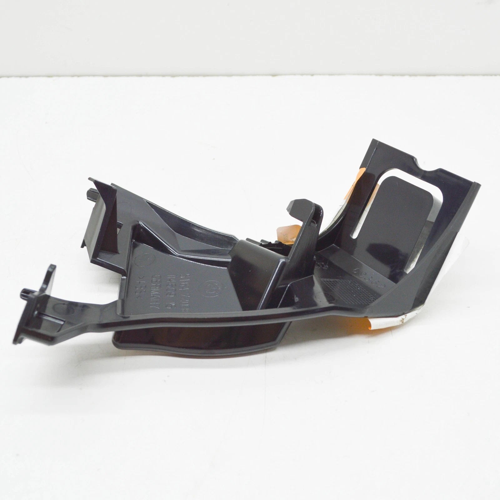 NEW BMW 5 GRAN TURISMO F07 FRONT BUMPER RIGHT SPACER 51647203828 ORIGINAL