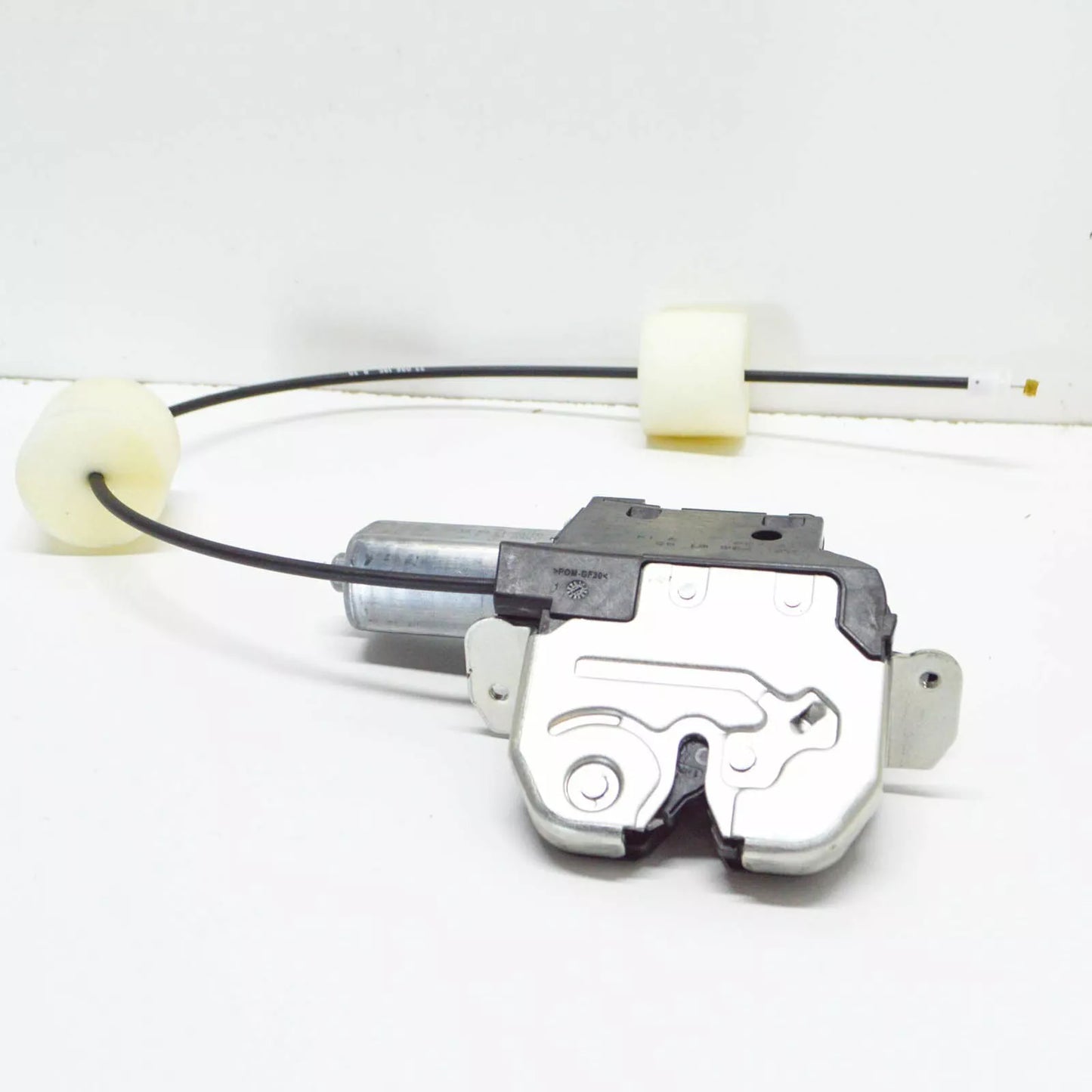 NEW MERCEDES-BENZ S W221 REAR LID LOCK A2217500185 ORIGINAL