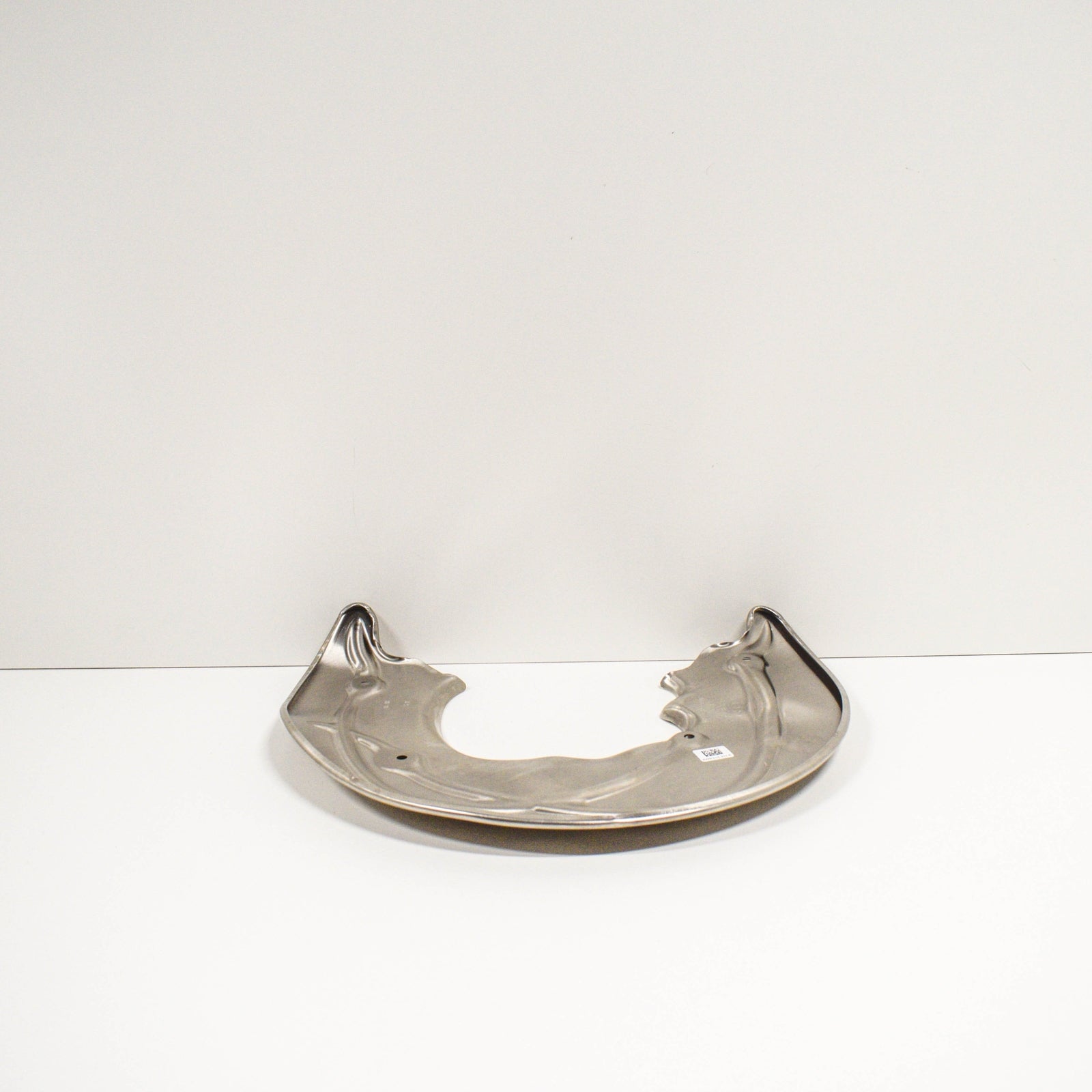 NEW AUDI A4 B9 FRONT BACKING PLATE DUST SPLASH SHIELD 8W0615311E ORIGINAL