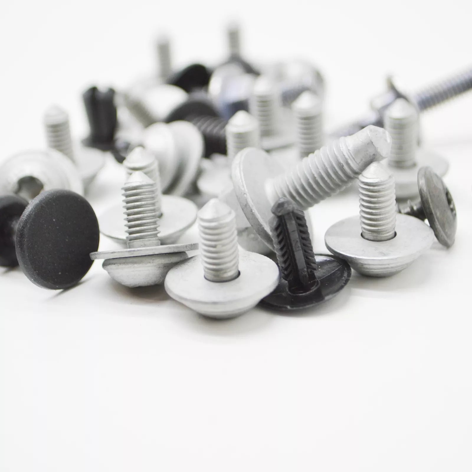 NEW AUDI A6 C8 FRONT WING MOUNT BOLTS SET 4K0098625 ORIGINAL